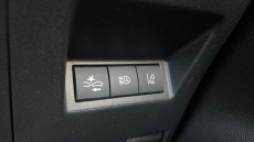 Toyota Yaris 1.5 VVT-i Icon Tech 5dr Petrol Hatchback